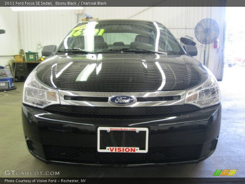 Ebony Black / Charcoal Black 2011 Ford Focus SE Sedan