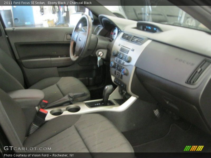 Ebony Black / Charcoal Black 2011 Ford Focus SE Sedan