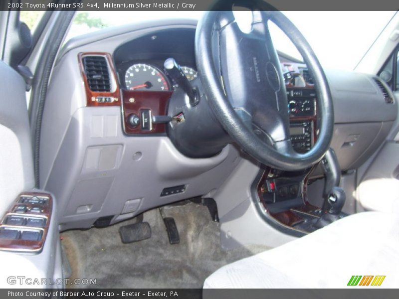 Millennium Silver Metallic / Gray 2002 Toyota 4Runner SR5 4x4