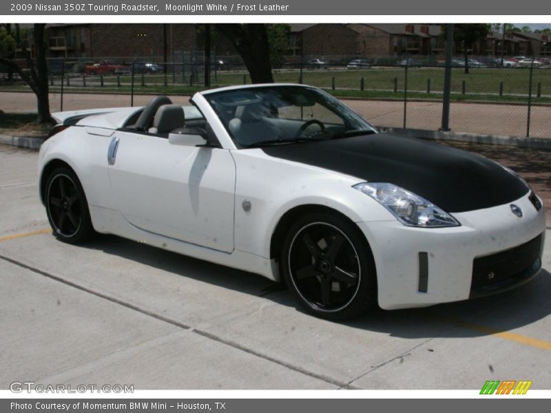 Moonlight White / Frost Leather 2009 Nissan 350Z Touring Roadster