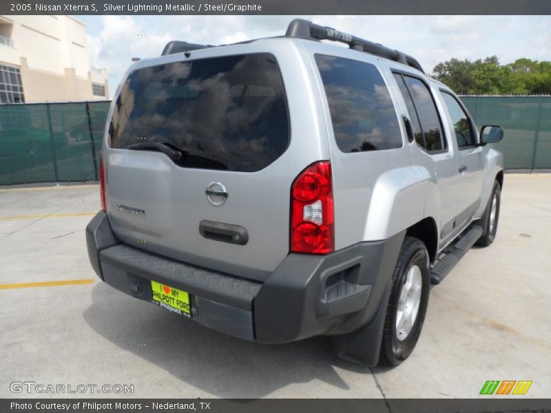 Silver Lightning Metallic / Steel/Graphite 2005 Nissan Xterra S