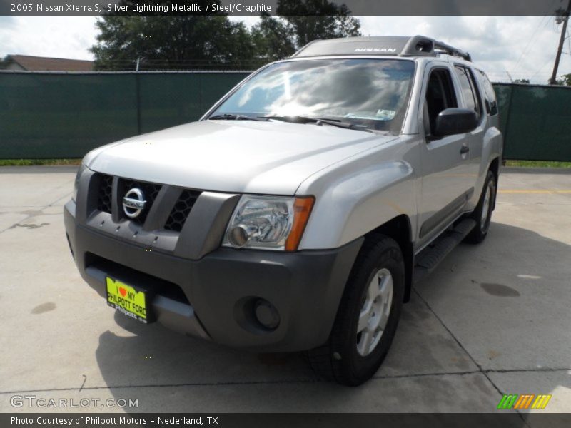 Silver Lightning Metallic / Steel/Graphite 2005 Nissan Xterra S