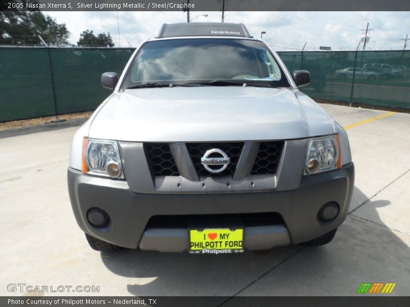 Silver Lightning Metallic / Steel/Graphite 2005 Nissan Xterra S