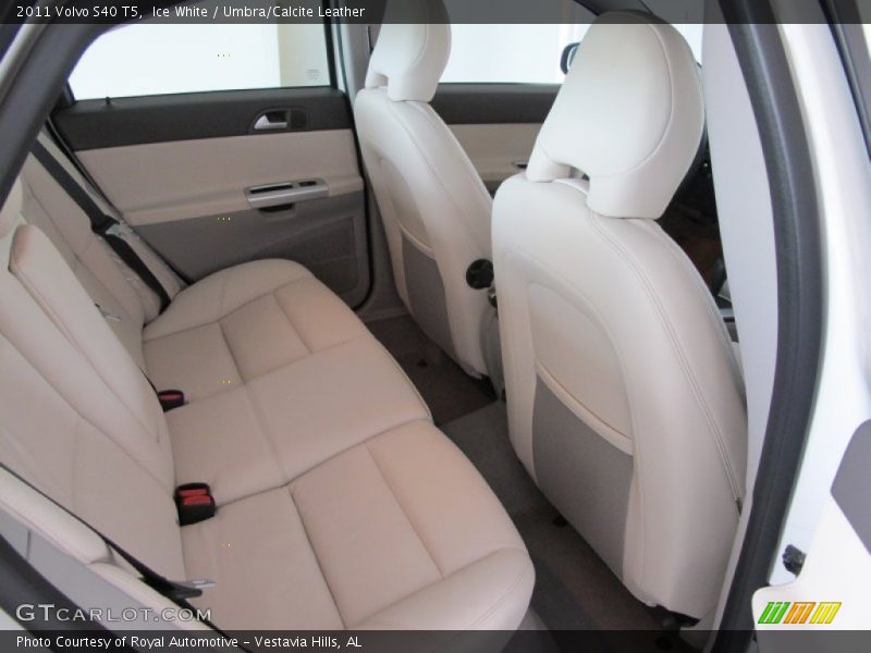 Ice White / Umbra/Calcite Leather 2011 Volvo S40 T5