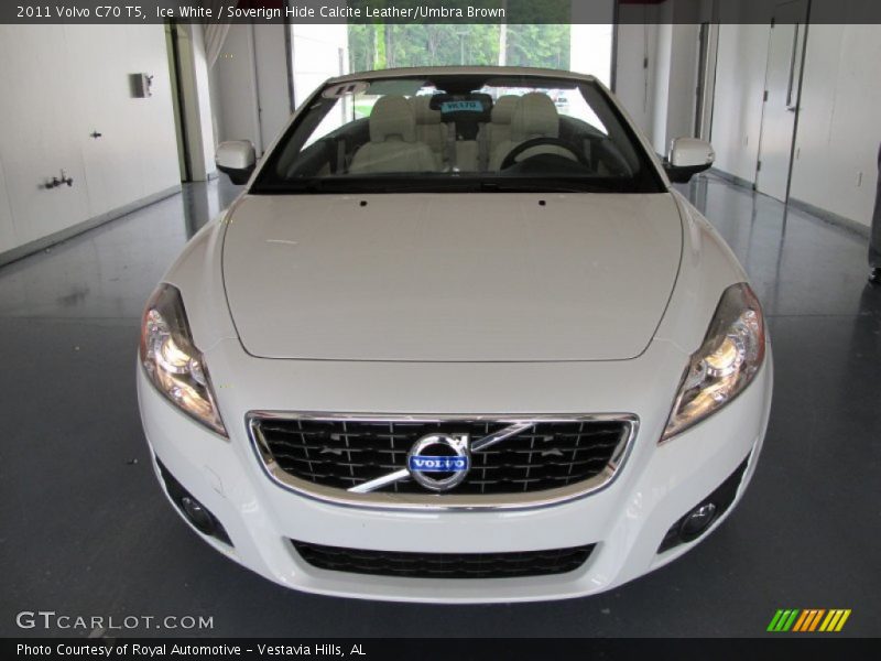 Ice White / Soverign Hide Calcite Leather/Umbra Brown 2011 Volvo C70 T5