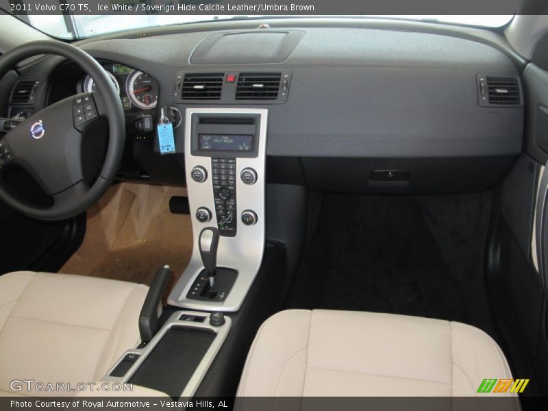 Ice White / Soverign Hide Calcite Leather/Umbra Brown 2011 Volvo C70 T5