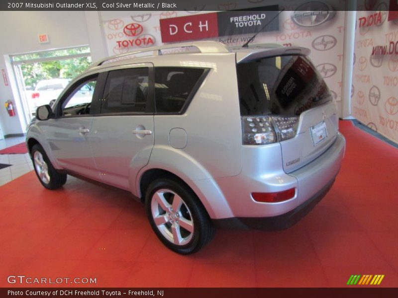 Cool Silver Metallic / Black 2007 Mitsubishi Outlander XLS