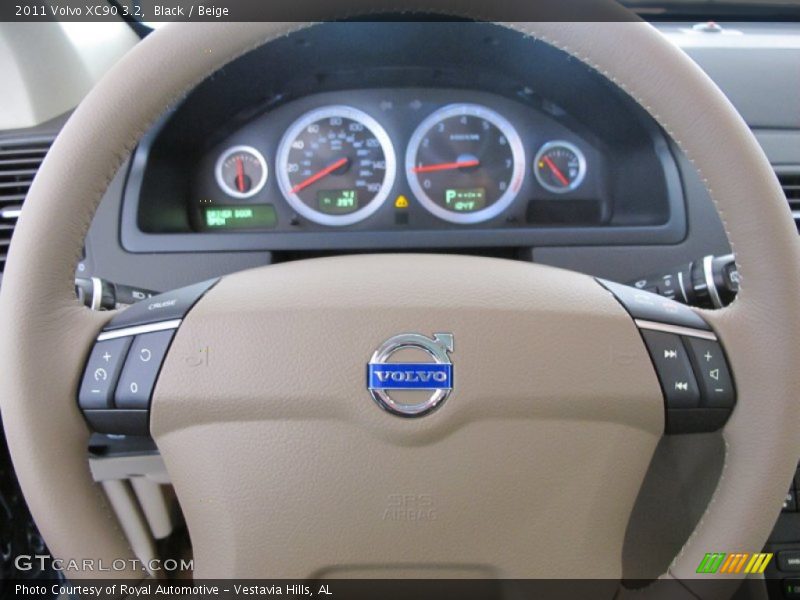 Black / Beige 2011 Volvo XC90 3.2