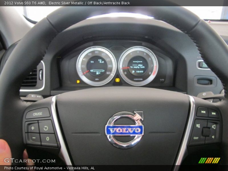  2012 S60 T6 AWD Steering Wheel