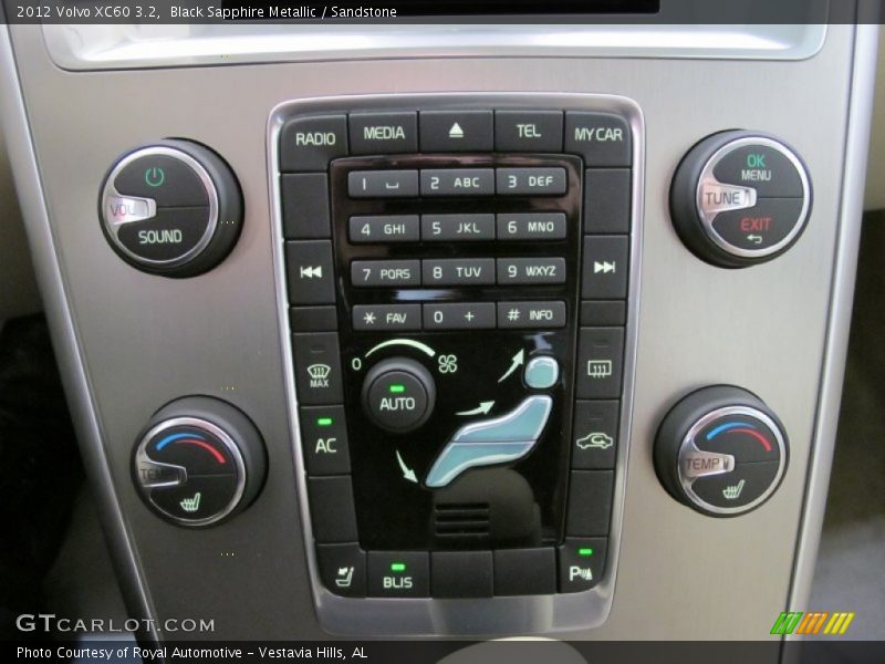 Controls of 2012 XC60 3.2