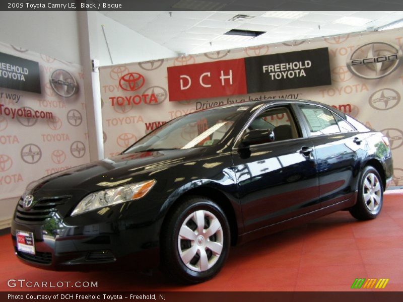 Black / Bisque 2009 Toyota Camry LE