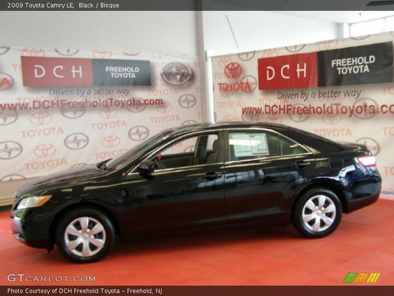 Black / Bisque 2009 Toyota Camry LE