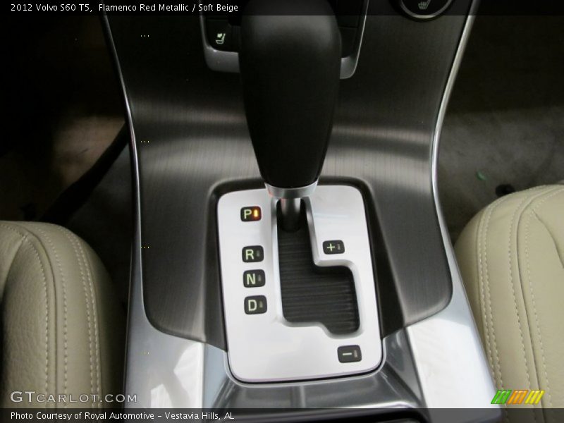Flamenco Red Metallic / Soft Beige 2012 Volvo S60 T5