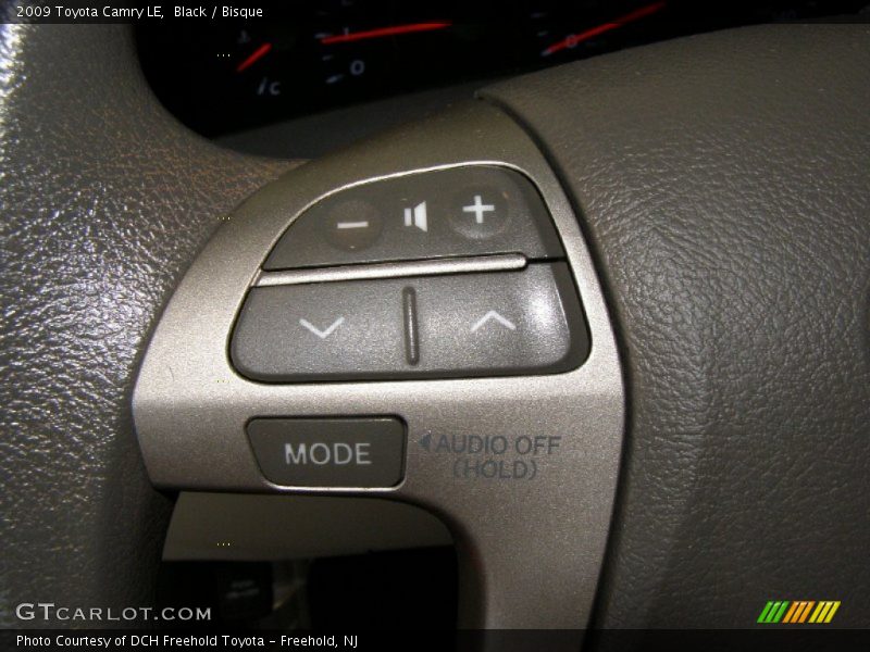 Black / Bisque 2009 Toyota Camry LE