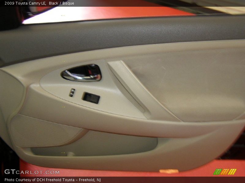 Black / Bisque 2009 Toyota Camry LE