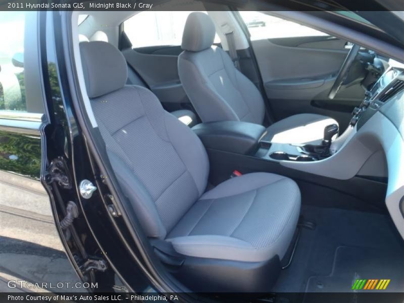 Midnight Black / Gray 2011 Hyundai Sonata GLS