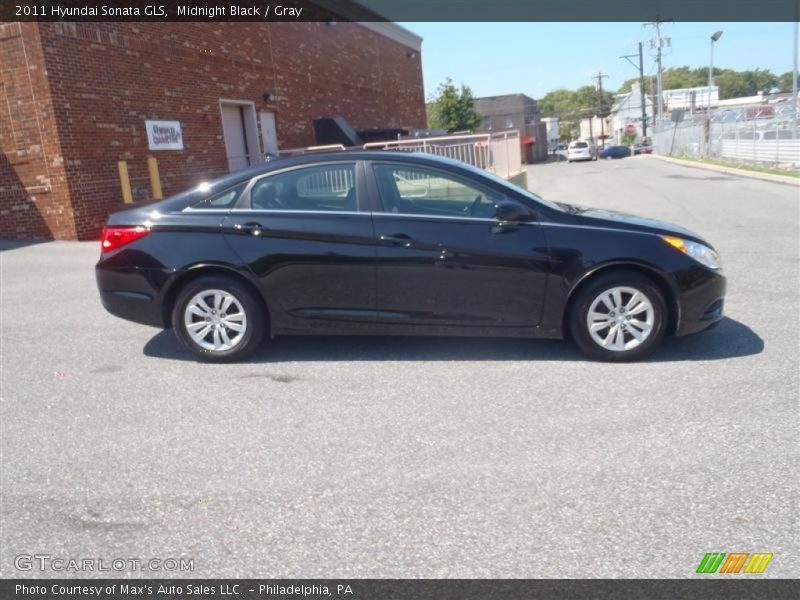Midnight Black / Gray 2011 Hyundai Sonata GLS