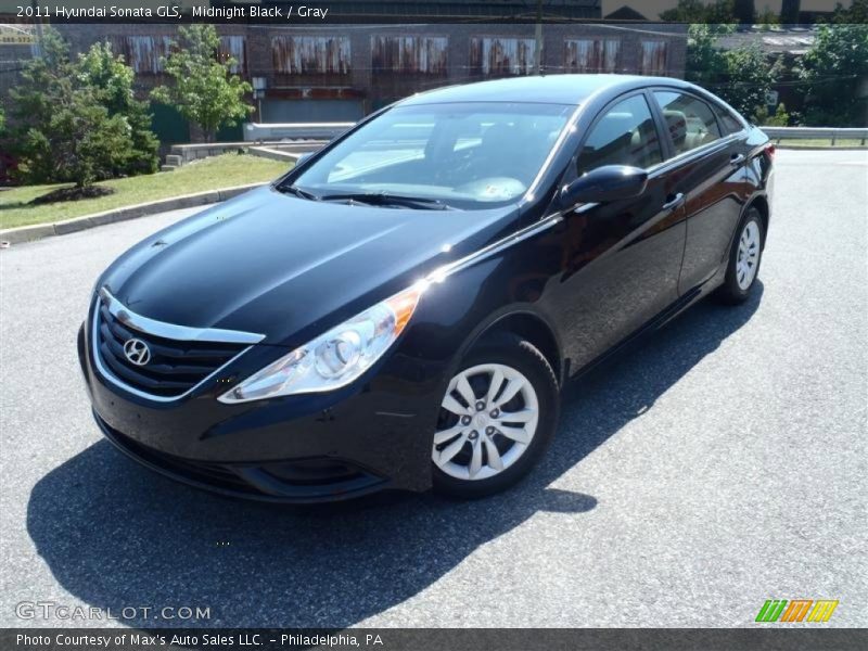 Midnight Black / Gray 2011 Hyundai Sonata GLS
