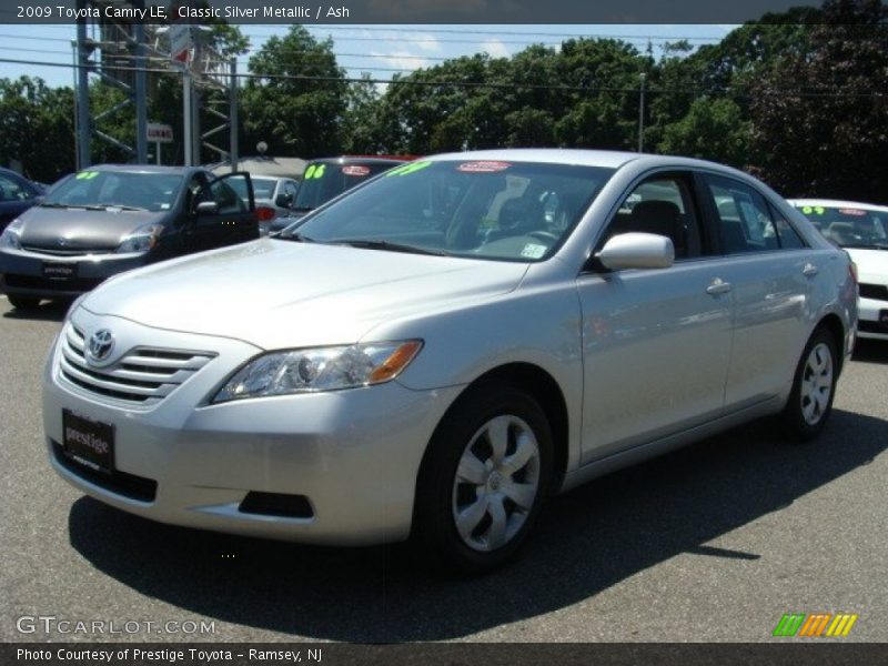 Classic Silver Metallic / Ash 2009 Toyota Camry LE