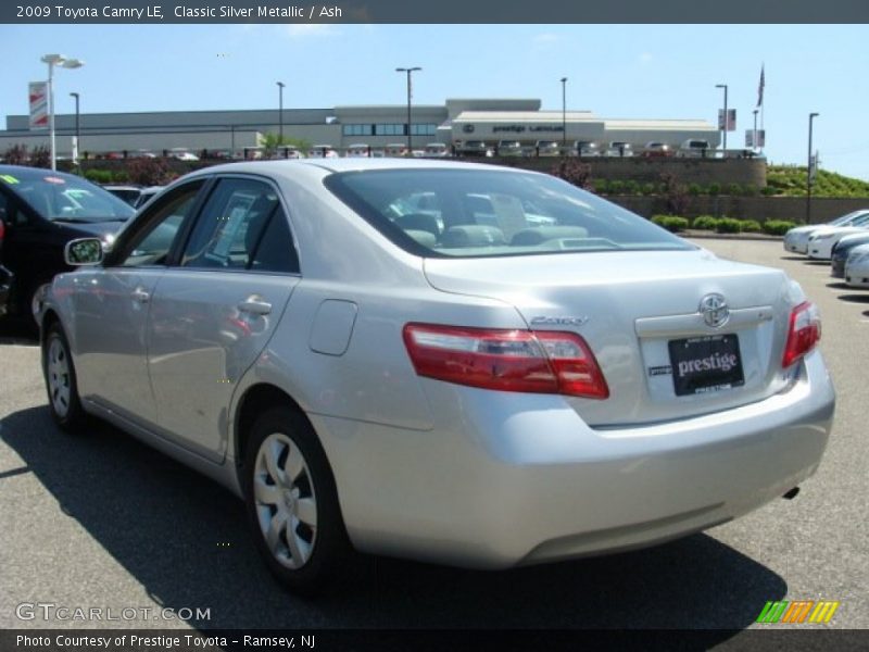 Classic Silver Metallic / Ash 2009 Toyota Camry LE