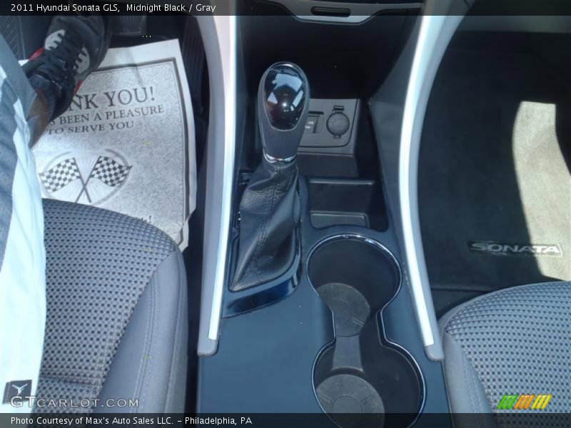 Midnight Black / Gray 2011 Hyundai Sonata GLS