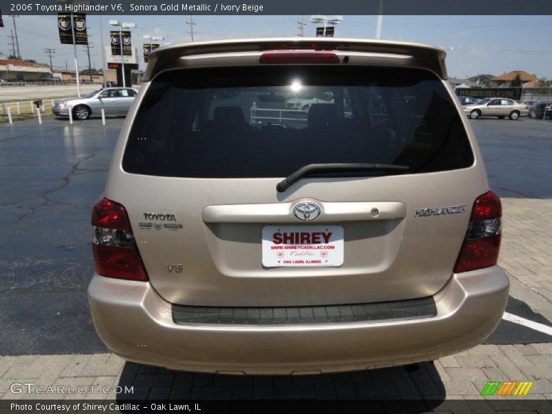 Sonora Gold Metallic / Ivory Beige 2006 Toyota Highlander V6