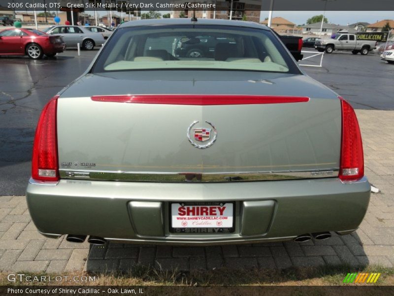Green Silk Metallic / Very Dark Cashmere/Cashmere 2006 Cadillac DTS