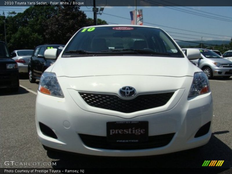 Polar White / Bisque 2010 Toyota Yaris Sedan