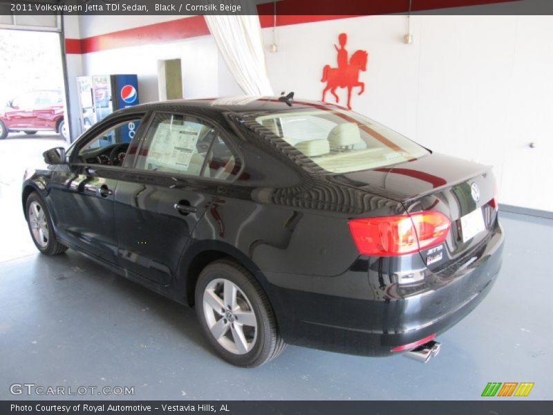Black / Cornsilk Beige 2011 Volkswagen Jetta TDI Sedan