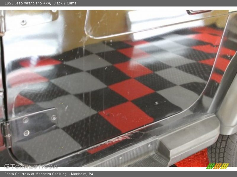 Black / Camel 1993 Jeep Wrangler S 4x4