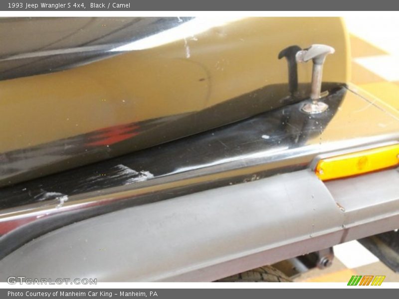 Black / Camel 1993 Jeep Wrangler S 4x4