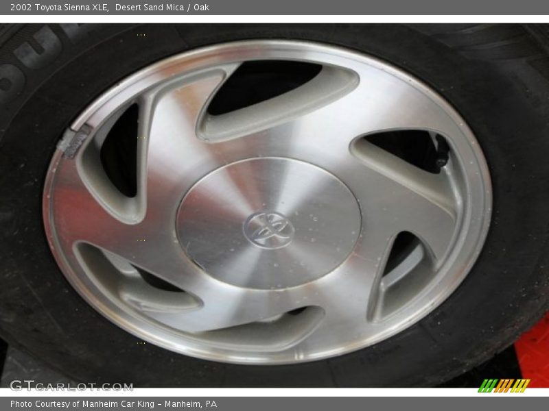 Desert Sand Mica / Oak 2002 Toyota Sienna XLE