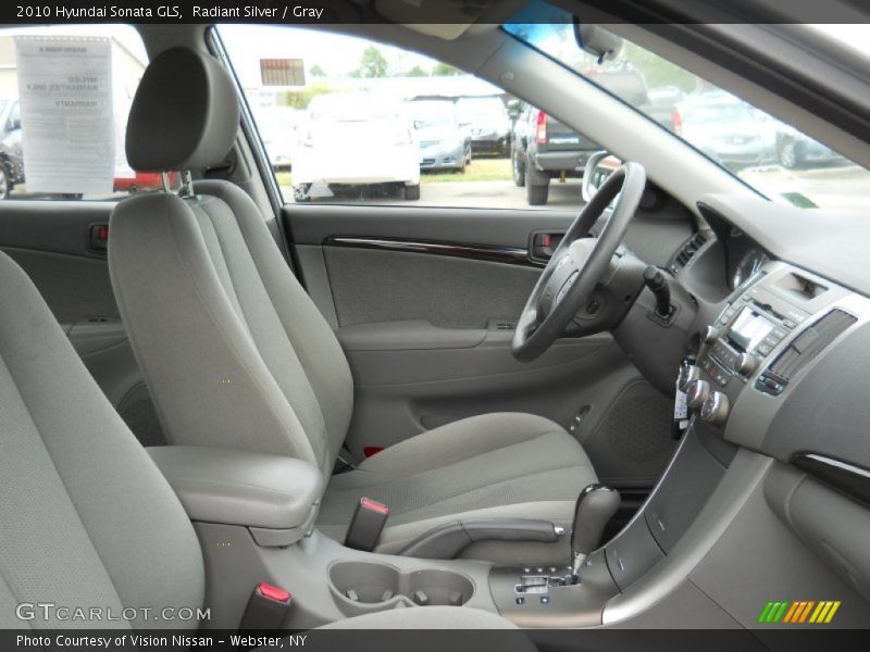 Radiant Silver / Gray 2010 Hyundai Sonata GLS