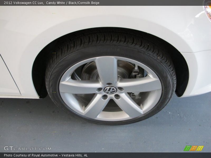 Candy White / Black/Cornsilk Beige 2012 Volkswagen CC Lux