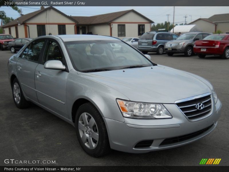 Radiant Silver / Gray 2010 Hyundai Sonata GLS