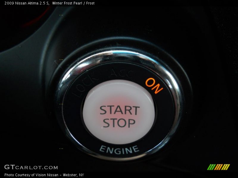 Winter Frost Pearl / Frost 2009 Nissan Altima 2.5 S