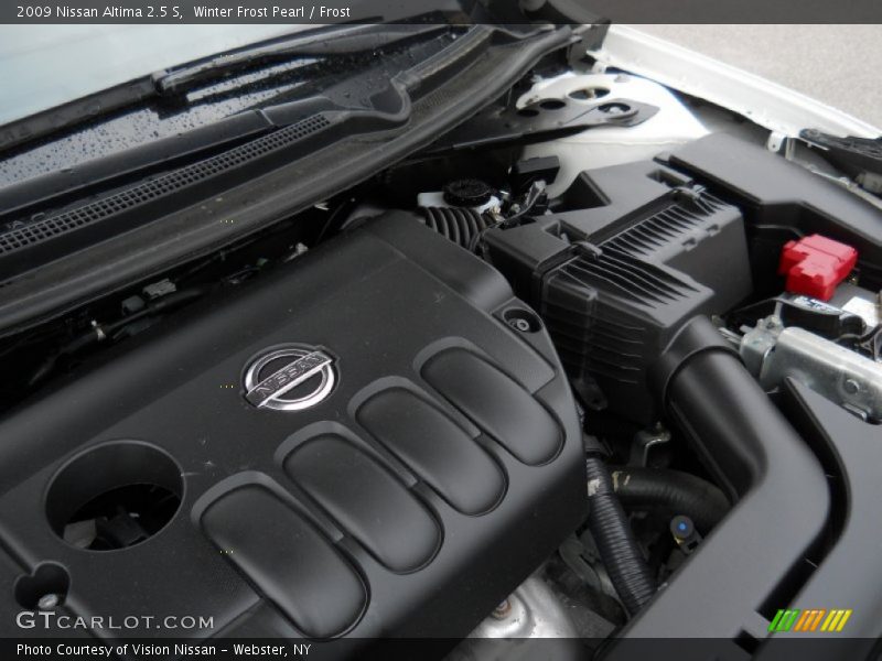 Winter Frost Pearl / Frost 2009 Nissan Altima 2.5 S