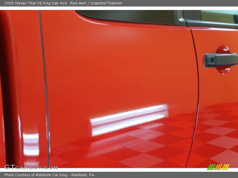 Red Alert / Graphite/Titanium 2005 Nissan Titan XE King Cab 4x4