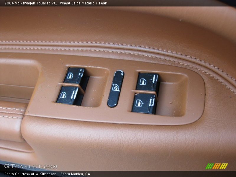 Wheat Beige Metallic / Teak 2004 Volkswagen Touareg V8