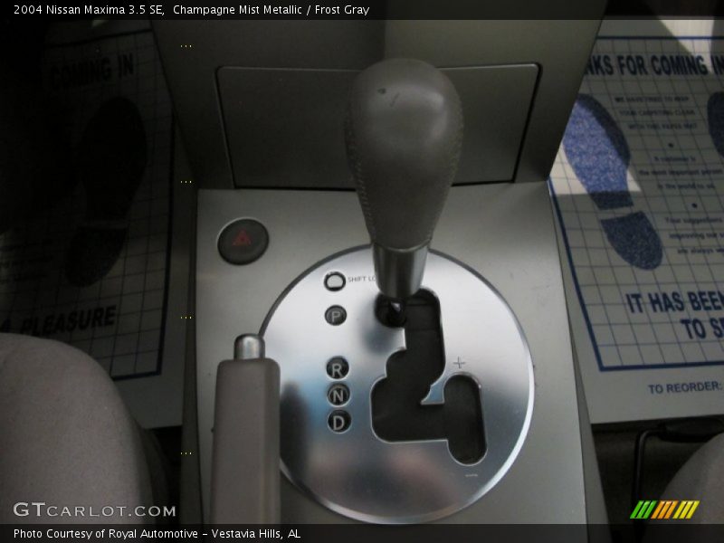 Champagne Mist Metallic / Frost Gray 2004 Nissan Maxima 3.5 SE