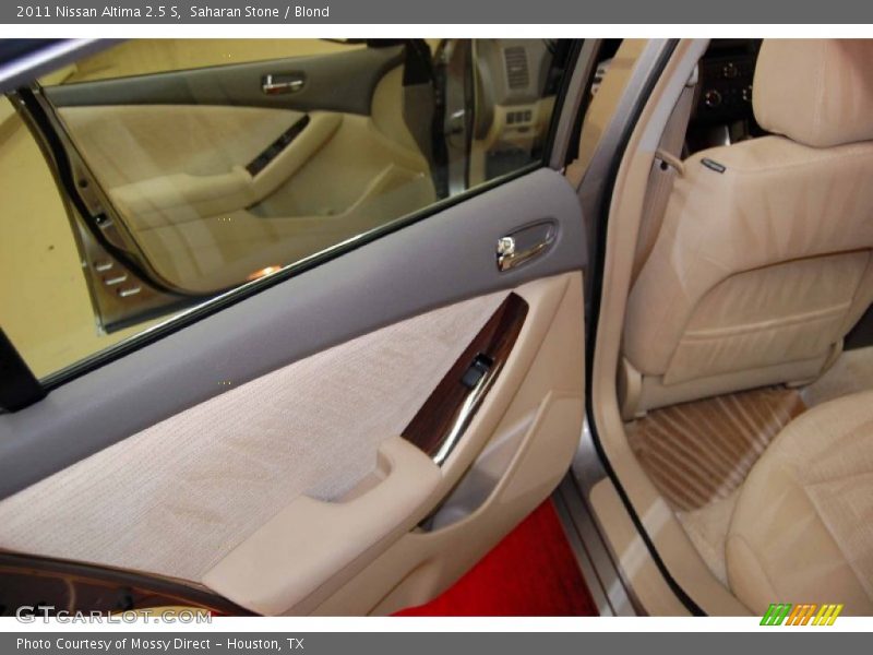 Saharan Stone / Blond 2011 Nissan Altima 2.5 S