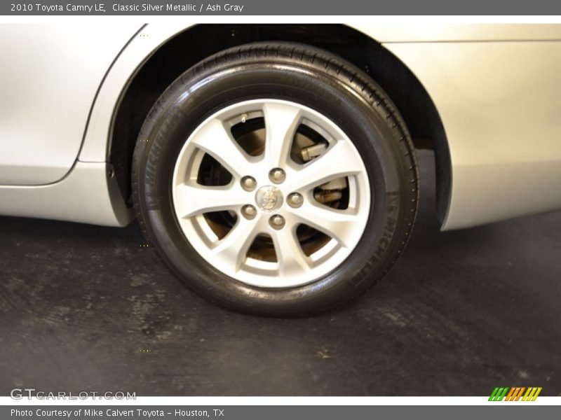 Classic Silver Metallic / Ash Gray 2010 Toyota Camry LE