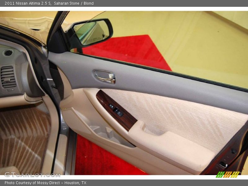 Saharan Stone / Blond 2011 Nissan Altima 2.5 S
