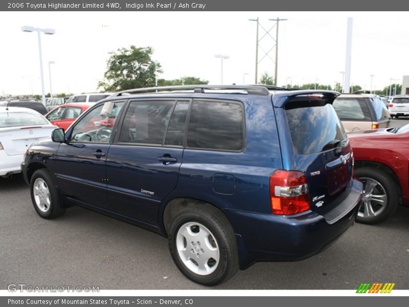 Indigo Ink Pearl / Ash Gray 2006 Toyota Highlander Limited 4WD