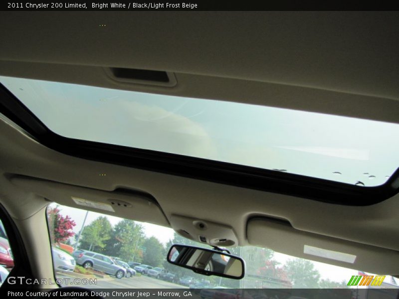 Bright White / Black/Light Frost Beige 2011 Chrysler 200 Limited