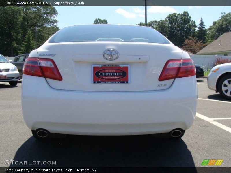 Super White / Ash 2007 Toyota Camry XLE V6