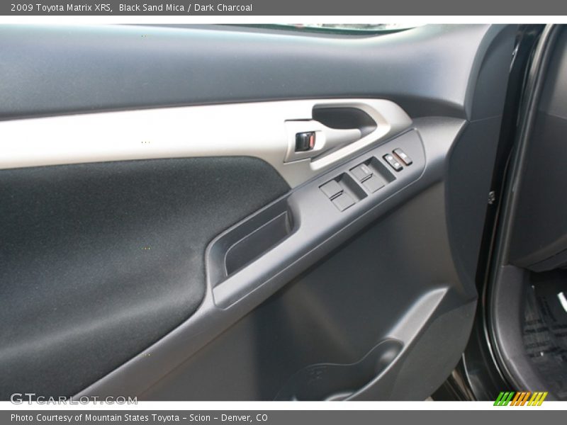 Black Sand Mica / Dark Charcoal 2009 Toyota Matrix XRS