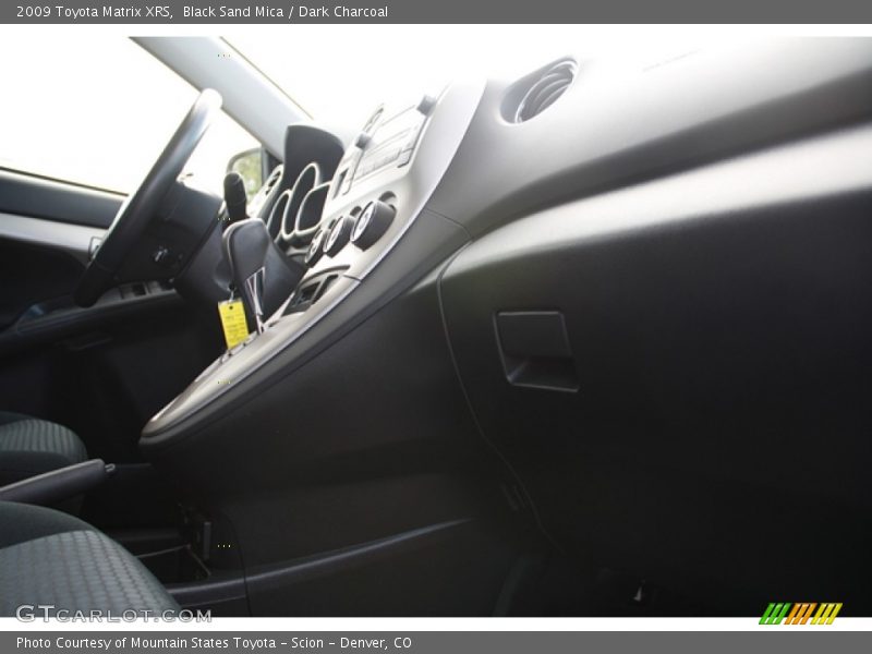Black Sand Mica / Dark Charcoal 2009 Toyota Matrix XRS
