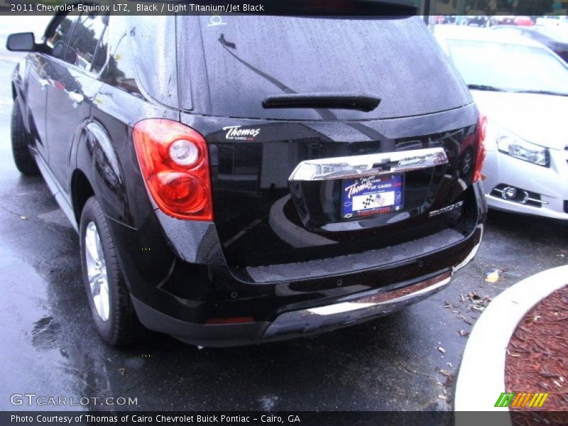 Black / Light Titanium/Jet Black 2011 Chevrolet Equinox LTZ