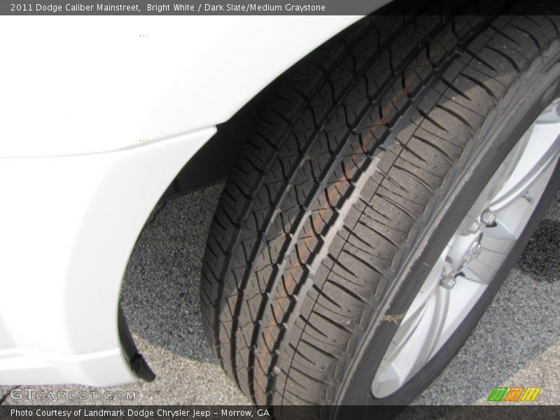 Bright White / Dark Slate/Medium Graystone 2011 Dodge Caliber Mainstreet